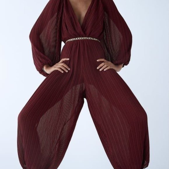 Red jumpsuit - Picture 2 of 3